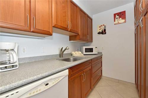 Valley Isle Unit 905