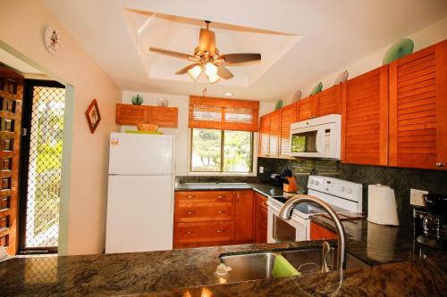 Country Club Villas 322