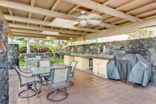 Holualoa Bay Villas 101
