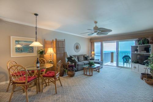 Sea Village 4305