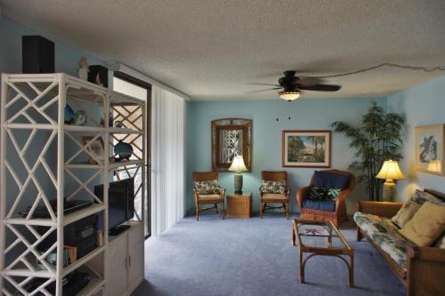 White Sands Village 210