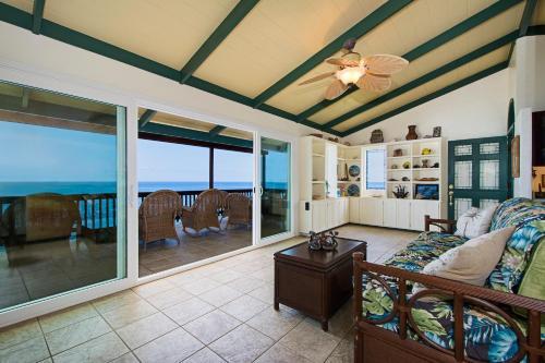 Alii Drive Cottage 78-6662