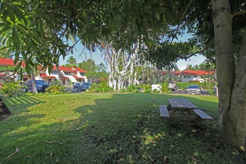 Kona Surf & Racquet Club 183