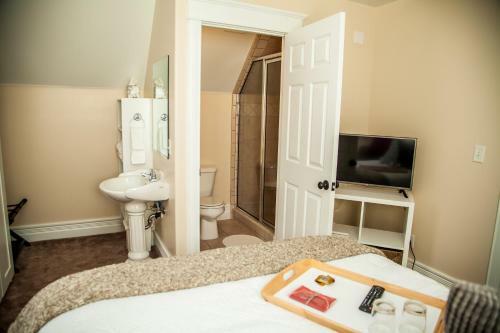 Grand Circle Bed And Breakfast