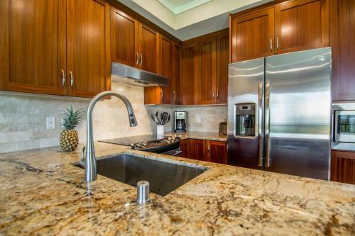 Kapalua Golf Villa 25v2 Gold Ocean View