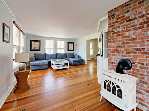 4 Briarwood Drive Home