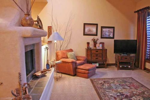 Harriman Townhome Pool Access Walk To Ketchum
