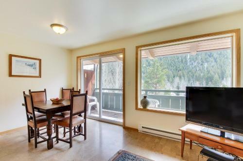 Limelight Base Camp Condo. Ski, Bike, & Adventure!