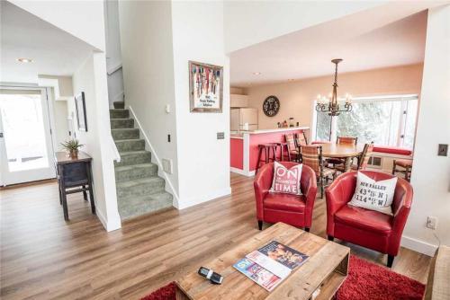 Knob Hill Ridge Townhome # 1