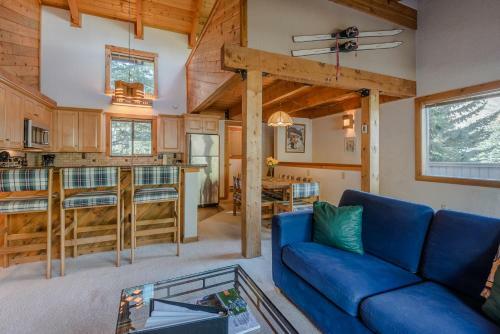 Smokey Plaza Condominium Warm Springs
