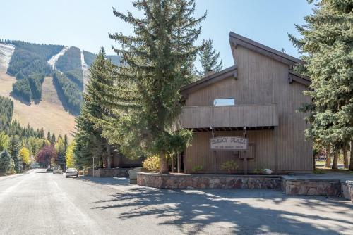 Smokey Plaza Condominium Warm Springs