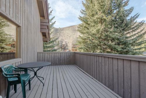 Smokey Plaza Condominium Warm Springs