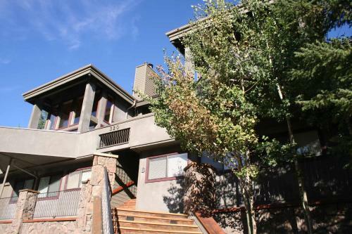 Sage Road Duplex Beautiful Views In Warm Springs
