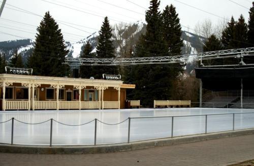 Sun Valley Town Home 215a