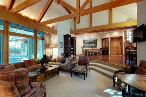 Georginia Mountain Retreat