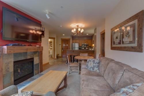 Apartamento Springs #8811 Condo