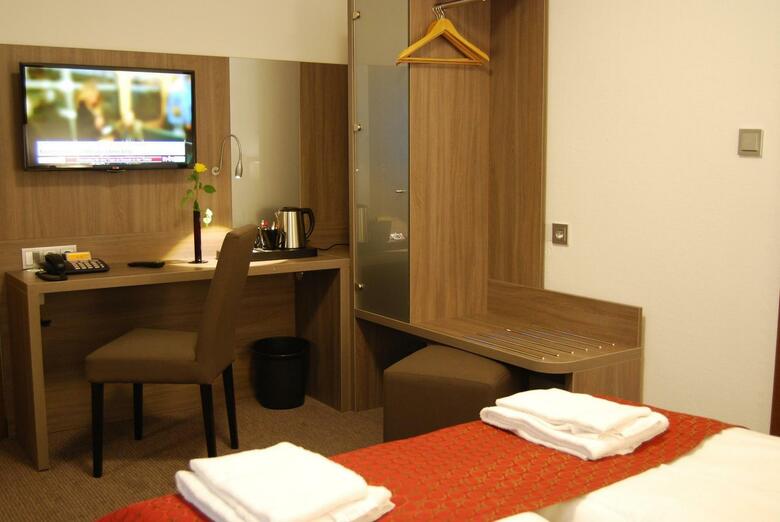 Dom Hotel Am R�merbrunnen