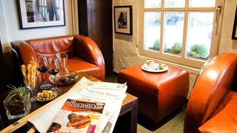 Dom Hotel Am R�merbrunnen