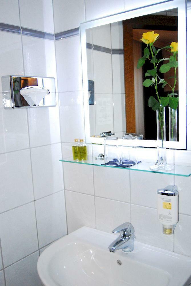 Dom Hotel Am R�merbrunnen