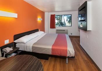 Hotel Motel 6 Los Angeles Lax