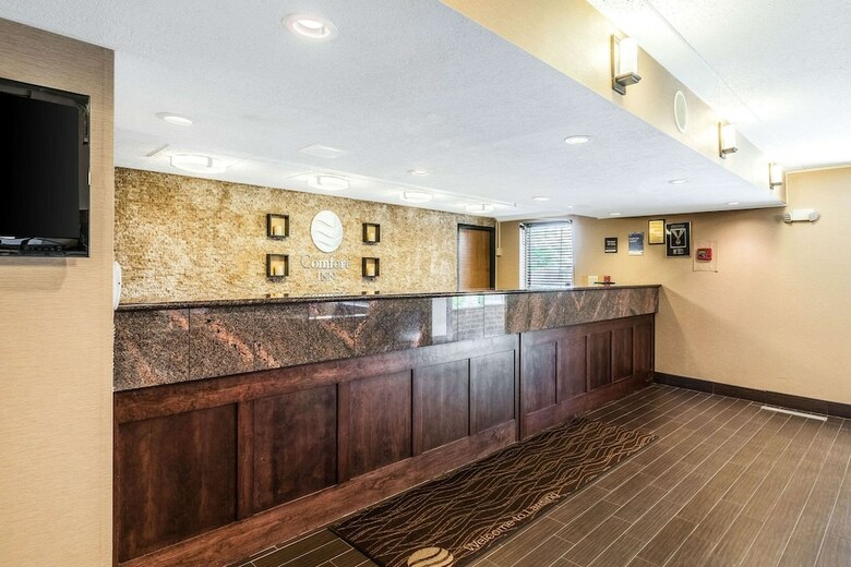 Hotel Hampton Inn Lansing Airport