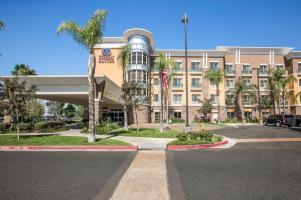 Hotel Comfort Suites Ontario Airport