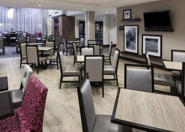 Hotel Hampton Inn & Suites Omaha-downtown