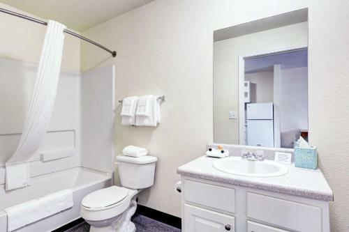 Hotel Savannah Suites - Westminster
