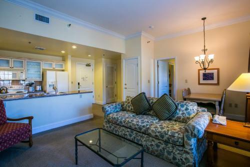 Viera One-bedroom Apartment #243