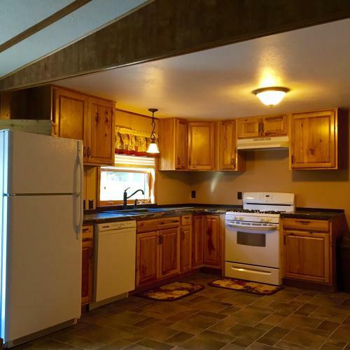 Hanna Creek Lodge