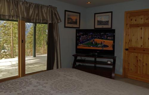 Cashmere Mountain Bed & Breakfast (adult Only)