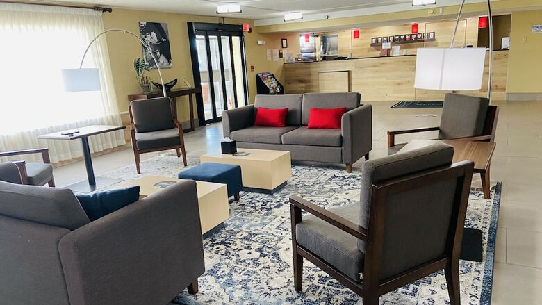 Lincoln Heights Hotel � Lincoln Airport