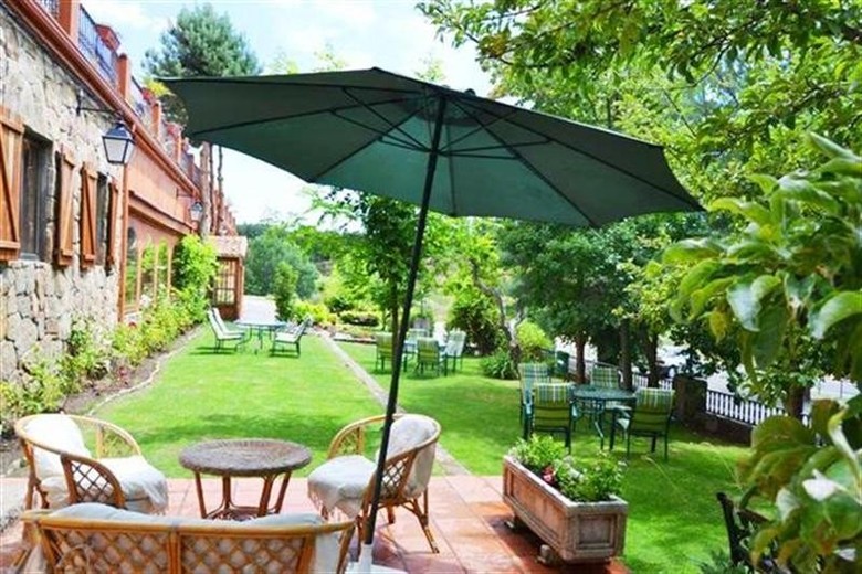 Hotel Hostal Almanzor