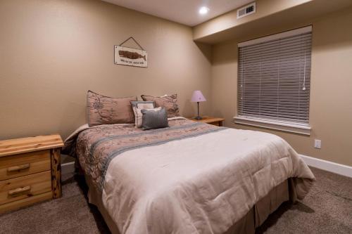Pacific Breeze House 2157