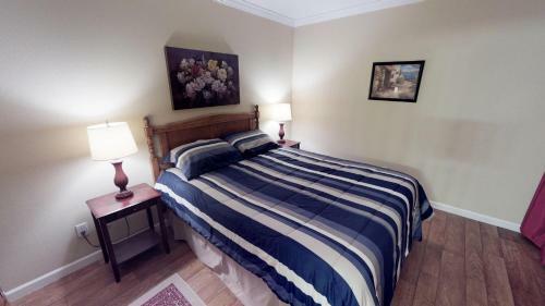 Apartamento Waters Edge Condo 111