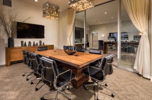 Luxury Apartments Downtown La