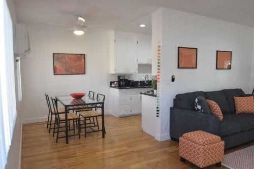 Boutique Citrus Apartments