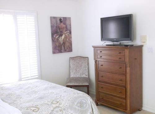 Apartamento Hollywood Hills Spanish