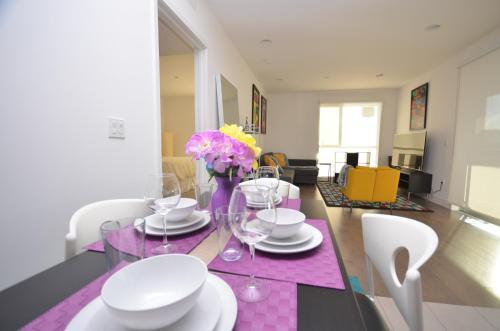 Perfect Apartment 2bd/2bth Free Parking