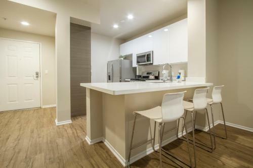Apartamento Marina Del Rey's Grand 2/2 Suite Pool View