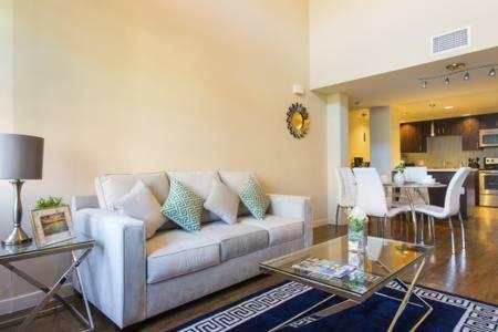 Apartamento Luxury Condo With Parking