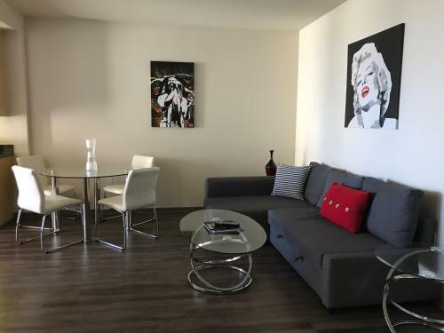 Apartamento Sunset Strip 1-bedroom With Balcony, Pool And Views