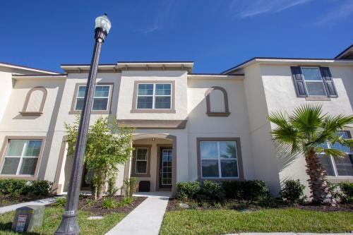 Gorgeous 3 Bd Home W/ Pool And Surf Park @ Solara Resort