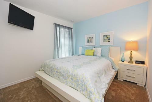 Six-bedroom Crofton Springs Villa