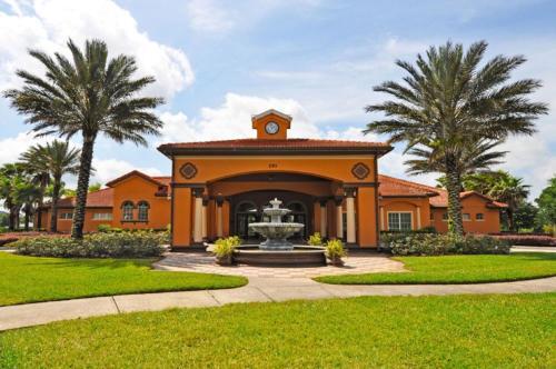 Six-bedroom Cabello Villa #411