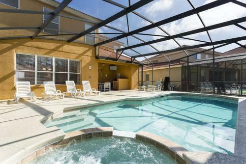 Watersong Saltwater Pool Villa