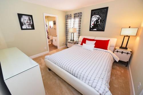 Six-bedroom Orange Villa #394