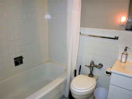 Apartamento Business Ready Modern Flat - Just Minutes From Kentucky Derby