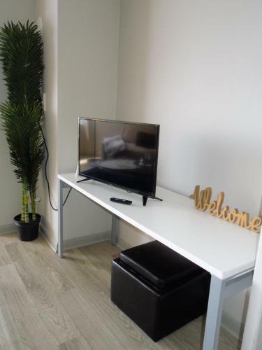 Apartamento Business Ready Modern Flat - Just Minutes From Kentucky Derby