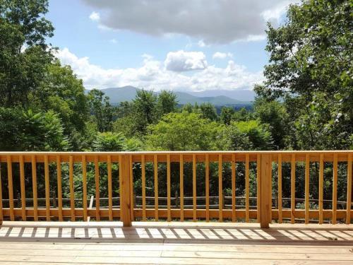 Valley View House